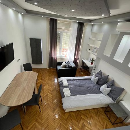 Széchenyi Apartman  Miskolc Esterno foto