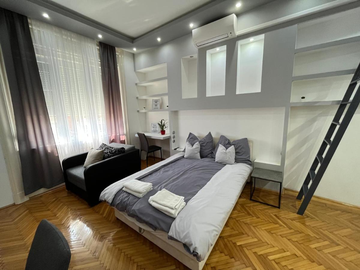 Széchenyi Apartman  Miskolc Esterno foto