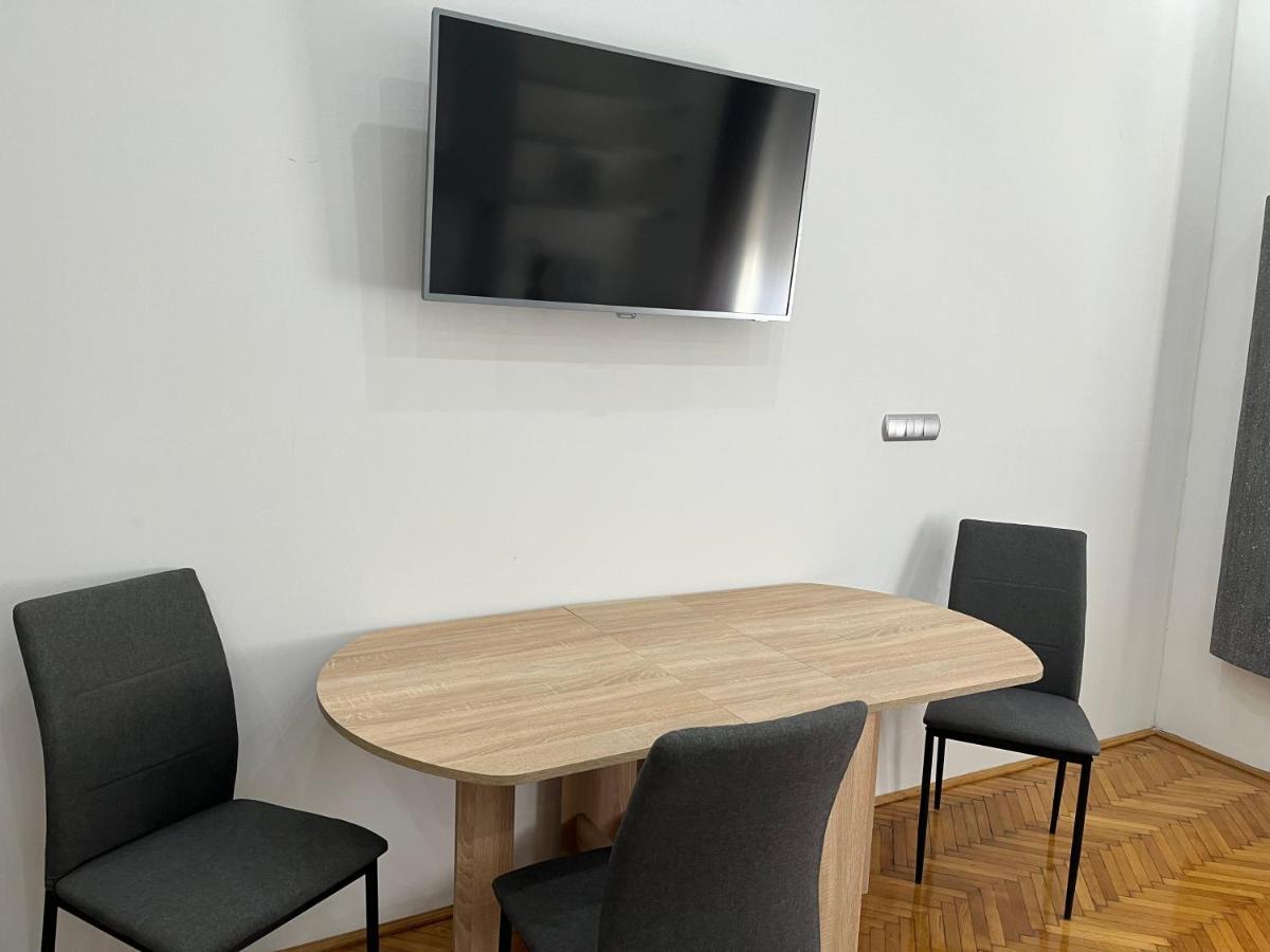 Széchenyi Apartman  Miskolc Esterno foto