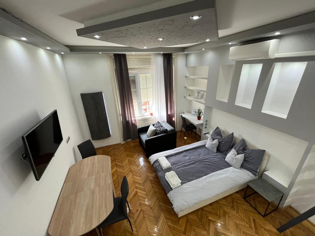 Széchenyi Apartman  Miskolc Esterno foto